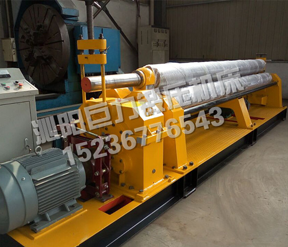 W11-12x2000-掛車(chē)專(zhuān)用卷板機